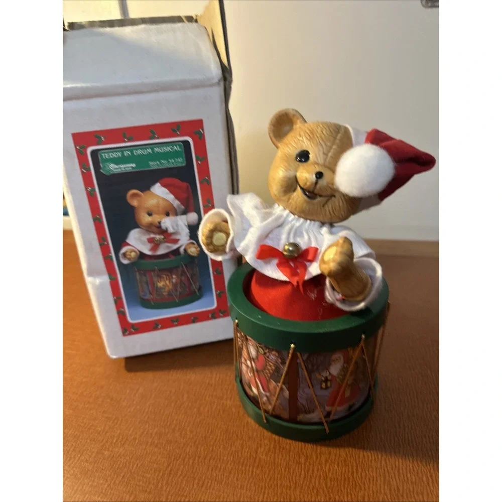Vintage Christmas Ceramic Anthropomorphic Teddy‎ Bear Drum Wind Up Musical 80's